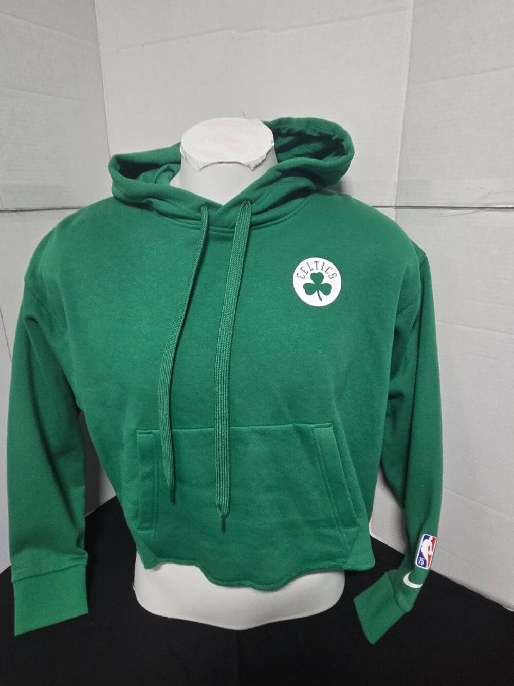 Nike Boston Celtics NBA 75th Anniversary Cropped Hoodie NWT Green Medium